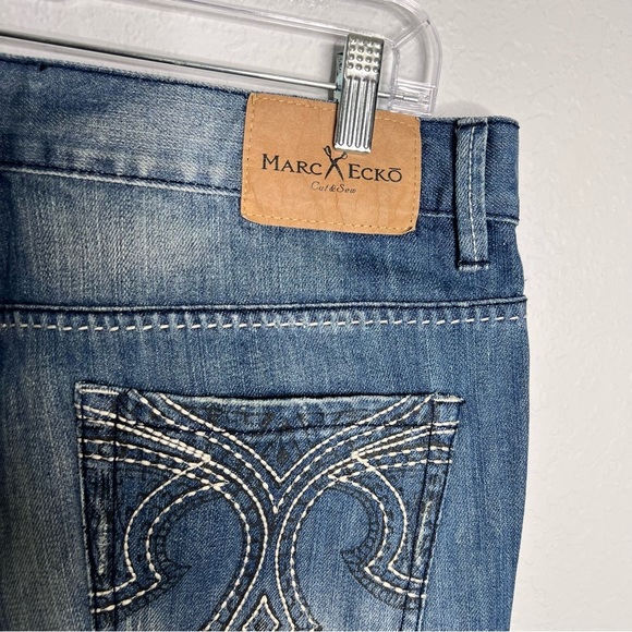 Marc Ecko Jeans Mens 36x32 Blue Bootcut Embroidered Pockets Denim Cut & Sew CL - Picture 5 of 9